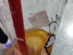 -蜜雪冰城(万达广场外B号门门口外集装箱店)