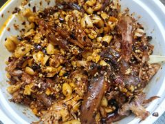 -鑫记婆婆兔·成都特产·兔头手撕兔(太古里店)