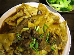 羊肉焖饼-沙洲胡杨焖饼