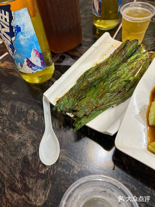 郑贵初烧烤·烤凤爪的发明者(王家湾店)图片