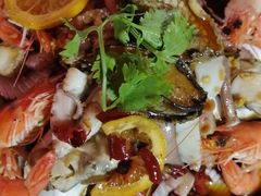 -老东镇啤酒屋海鲜加工·蒸汽海鲜·海鲜烧烤(台东店)