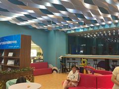 -Swim斯卫姆国际儿童游泳中心(红博中央公园店)