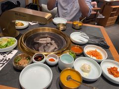 -韩白山·朝鲜族烤牛肉·酱蟹(长宁龙之梦店)