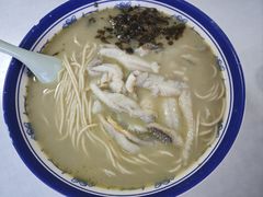 -明呈黄鱼面馆(斜土路店)