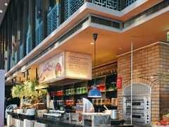 -唐拉雅秀酒店-西锦汇空中BBQ·思创餐厅