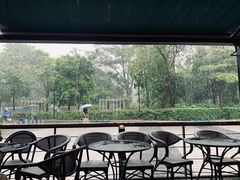 -星巴克(深圳欢乐颂店)