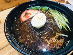-洪忠涮烤王(嵩山路店)