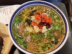 -云阿蛮云南生烫牛肉米线(奉贤路店)