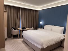 -深圳罗湖口岸国贸桔子水晶酒店