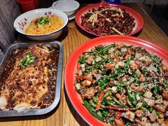 -兔槽江湖菜·重庆璧山兔(水围店)