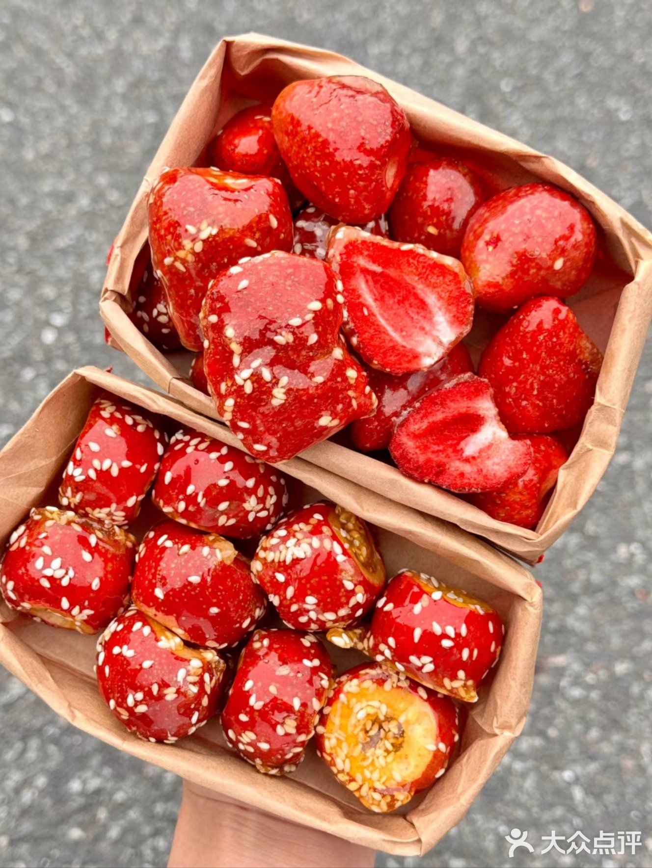 冰糖葫芦爱上了冬天，回味童年冰糖草莓冰糖秋葵