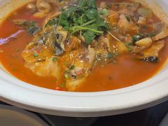 -魏铭鱼头捞饭(晋阳路店)