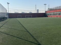 -健龙森俱乐部·游泳·健身·羽毛球综合体育馆