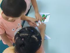 -瑞思少儿中心·少儿英语素养启蒙(勒泰直营校区)