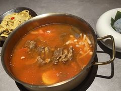 -罗勒家·养生火锅· Bistro(大望路店)