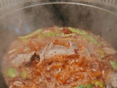 -哈尔滨烧烤·山河村铁锅炖(交大店)