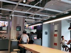 大堂-肯德基(杭州和平饭店)