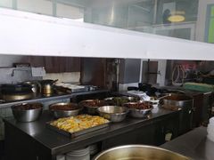 自助取餐区-上海为民商行清真饭店(南大路店)