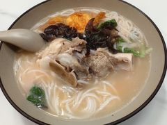 -粉观右江西鲜辣米粉(天地店)