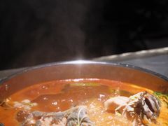 -野山舂·贵州现舂酸汤牛肉(民生路店)
