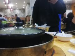 -濠轩阁特色生蚝火锅(水湾路店)