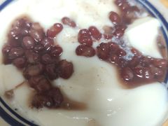 红豆白雪冰豆花-人和水上飘(第一家店)