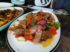 小抄黄牛肉-阿鹏故事云南野生菌火锅(人民路店)