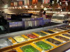 -爱有声毛肚串串火锅自助(龙之梦大都汇店)