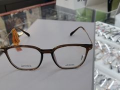-华彬眼镜专业渐进配镜(潘家园店)