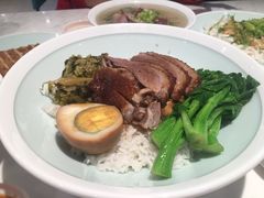 狮子头烧鹅饭-潮米果蚝烙·潮汕小吃(海乐荟店)