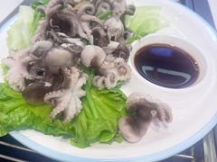 -三子烤羊腿·海鲜(弘阳店)