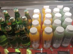 -星巴克(上海虹桥新天地二店)