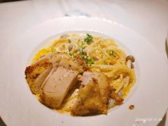 -春树下·树屋花房西餐厅(罍街AS1980店)