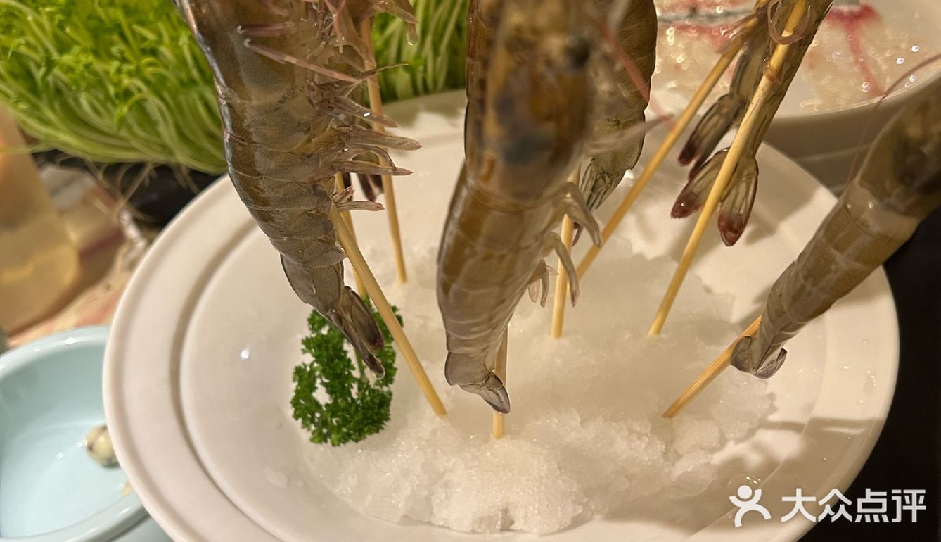 我愿称之为海底捞版鱼火锅[调皮]