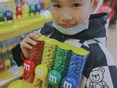 -m豆巧克力世界(上海世茂广场店)