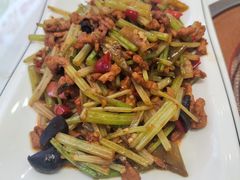 -钟记陕南菜·煎锅鱼(红专南路店)