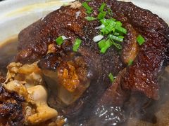 -老码头黑皮肘子锅包肉(赣水路店)