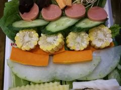 -老鼎万春卤菜(鹭湖宫8区店)