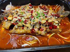 烤盘清江鱼香辣-小小河边鱼(天润城店)