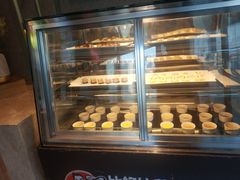 面包甜点陈列柜-比格比萨自助(德思勤四季汇店)