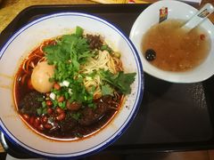 -车沾巷·重庆老味豌杂面