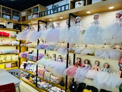 -义乌小商品批发市场(中国小商品城·篁园服装市场店)