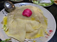 -茅草房·河畔园林火锅