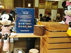-大中华希尔顿酒店-念自助餐·嗨啤·小龙虾