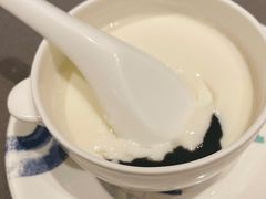 芝麻糊双皮奶-小炳胜(卓悦中心店)