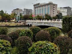 -南风大剧院莎梦二人转剧场