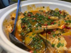 -魏铭鱼头捞饭(晋阳路店)