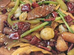 -多呗辣麻辣香锅(万达广场店)
