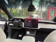 -TESLA 特斯拉(上海太古汇体验店)