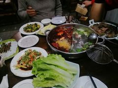 -乡土黄·鲜牛肉火锅·小龙虾(兴业街店)